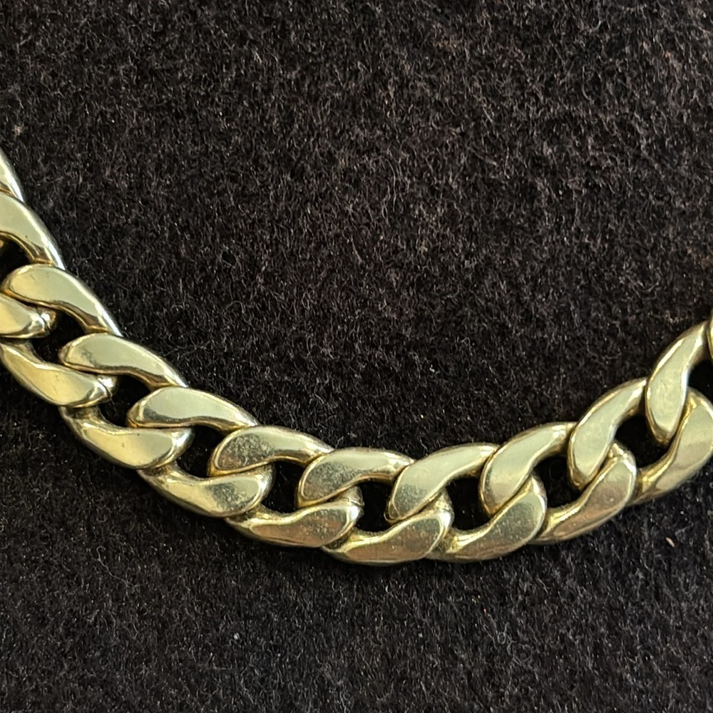 Chunky Gold Tone Link Chain Statement Necklace - Picture 2 of 6